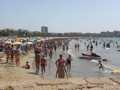 Salou lidera el turisme a la Costa Daurada durant la primera quinzena d'agost amb un 94% d'ocupació