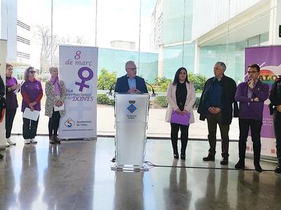 Salou reivindica la igualtat i el respecte, en el marc del Dia Internacional de les Dones
