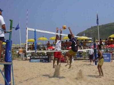 Salou, seu el cap de setmana de la quarta prova del circuit nacional e internacional Beach Voley Tour 2010