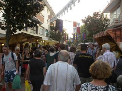 Salou tancarà aquesta nit quatre dies de mercat medieval
