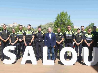 Setze agents interins s’incorporen avui a la plantilla de la Policia Local de Salou per reforçar el servei, aquest estiu