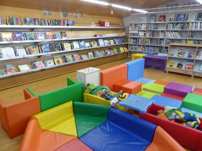 La biblioteca de Salou cierra al público por inventario del fondo municipal y mejoras de infraestructuras y servicios
