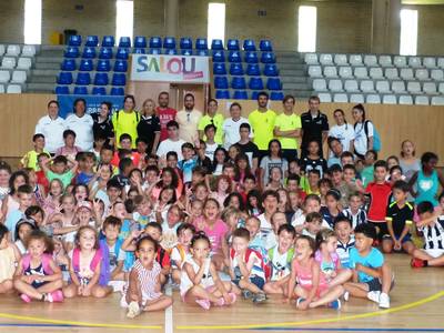 La escuela deportiva de verano de Salou, en marcha