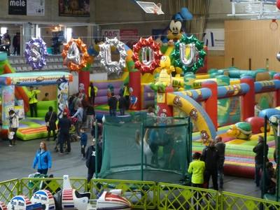 El parque infantil de Navidad "Espai Xic'S" de Salou abre un año más sus puertas