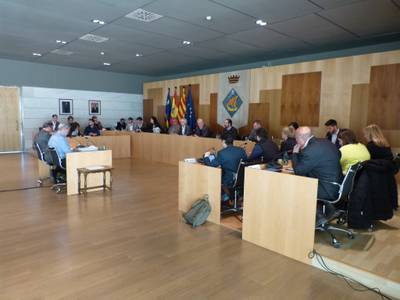 El Ayuntamiento de Salou garantiza la solución al servicio de limpieza en los centros educativos y edificios municipales