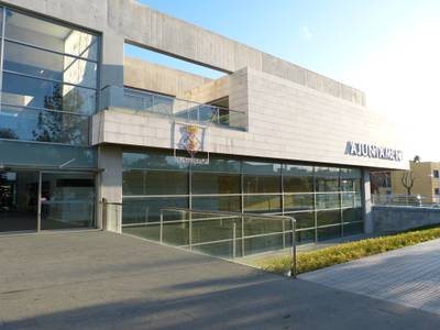 El Ayuntamiento de Salou se solidariza con los trabajadores de Tempo y pedirá que la empresa renuncie al contrato si no puede cumplir con sus obligaciones