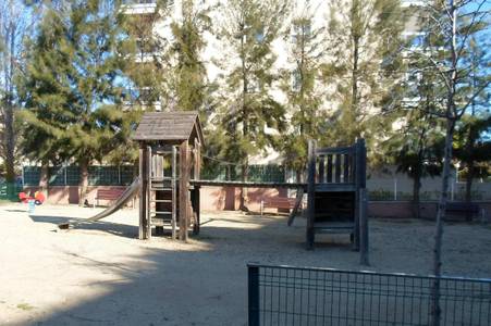 La Junta de Gobierno Local de Salou ha aprobado la adjudicación para el suministro e instalación de juegos infantiles en diversas zonas del municipio