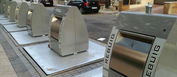 Salou inicia la sustitución de los contenedores soterrados para adaptarlos al nuevo sistema de recogida de basuras
