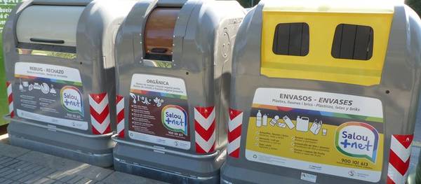 Salou multará el incivismo de aquellos que ensucien la vía pública y depositen la basura fuera de los contenedores con un máximo de 400 €