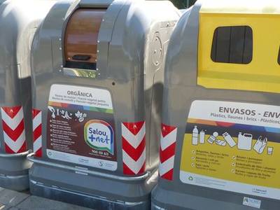 Salou multará el incivismo de aquellos que ensucien la vía pública y depositen la basura fuera de los contenedores con un máximo de 400 €