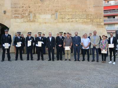 La Policía Local de Salou vuelve a celebrar la festividad de San Miguel, su patrón, en la Torre Vella