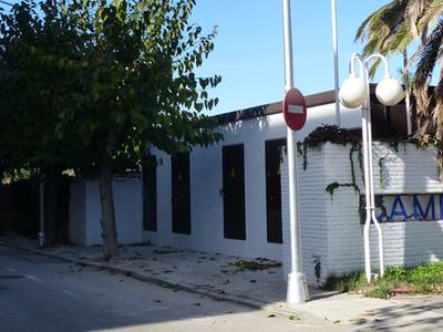 La Junta de Gobierno Local aprueba inicialmente el proyecto de urbanización de la acera del perímetro exterior del camping La Siesta