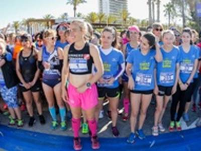 Mireia Sosa repite victoria en la Carrera de la Mujer de Salou!