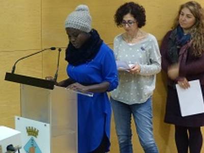 Salou se suma al Manifiesto del Día Internacional para la Eliminación de la Violencia hacia las Mujeres reivindicando la necesidad urgente de un cambio en la sociedad