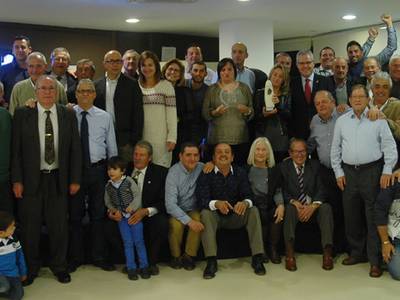 La patrona Neus Ferre gana la 41ª edición de la Fiesta del Calamar de Salou con la embarcación "muntanera"