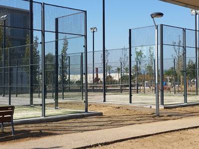 Salou pone en marcha las nuevas pistas de pádel