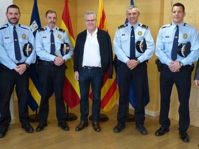 Cuatro agentes de la Policía Local de Salou, condecorados en el día de las Escuadras de los Mossos