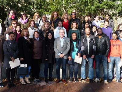 Bienestar social finaliza los cursos para los recién llegados y de información y asesoramiento a las mujeres del primer trimestre de 2016-2017