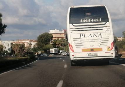 BusPlana incrementa los viajes diarios entre Salou y la Estación del Camp de Tarragona
