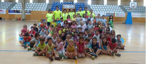 Comienza la Escuela Deportiva de verano  y las actividades de deporte 2014 con 216 niños inscritos