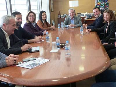 Deltebre y Salou exploran líneas de colaboración para impulsar el sector turístico