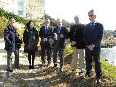 El alcalde de Salou denuncia que ' dirigentes territoriales del PP han obstaculizado y abortado el proyecto del camino de ronda por motivos estrictamente políticos '