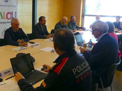 El alcalde de Salou insiste a la Generalitat en incrementar los Mossos en la calle, de acuerdo con el volumen de residentes y visitantes