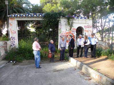 El alcalde de Salou visita la zona de Cala Crancs