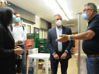 El alcalde Pere Granados agradece el compromiso y la labor humanitaria de Cáritas Interparroquial de Salou, durante la pandemia de la COVID-19