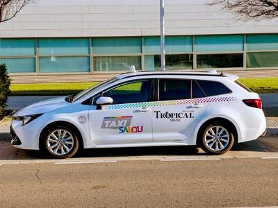 El Ayuntamiento de Salou adjudica 12 nuevas licencias de taxis temporales