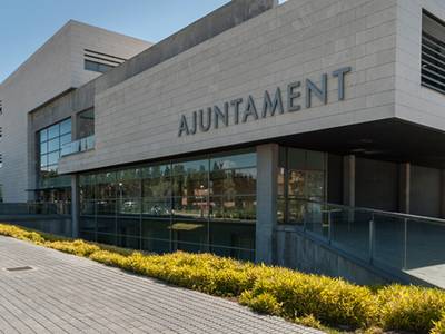 El Ayuntamiento de Salou se personará como acusación particular en las diligencias penales por los desperfectos de los disturbios del 11 de agosto