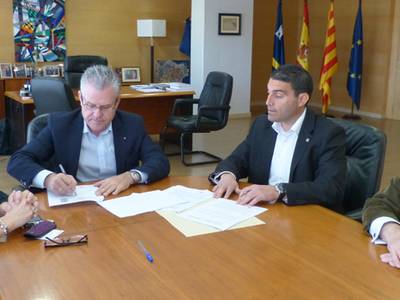 El Ayuntamiento de Salou y Cruz Roja Tarragona firman un nuevo convenio de colaboración