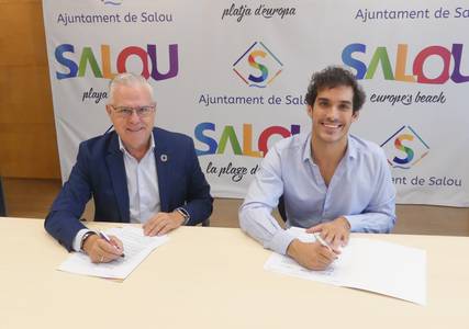 El Ayuntamiento de Salou y Queer Destinations firman un acuerdo para impulsar el turismo LGBTQ+, dentro del programa de Familias Diversas