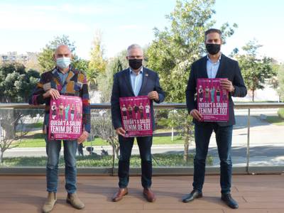 El Ayuntamiento y Shopping Salou presentan la campaña 'Queda’t a Salou, tenim de tot', para fomentar la actividad comercial a las puertas de la Navidad, promoviendo los valores de la proximidad y la sostenibilidad, el compromiso, la seguridad y la solidaridad