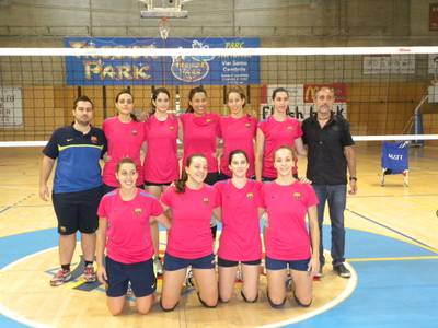 El Club Voleibol Barça femenino visita Salou