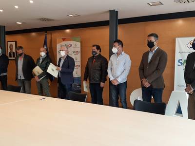 El Gobierno municipal de Salou y los comerciantes y restauradores firman un manifiesto donde piden a la Generalitat que reabra los establecimientos del sector de la hostelería, haciendo compatible la salud con la actividad económica