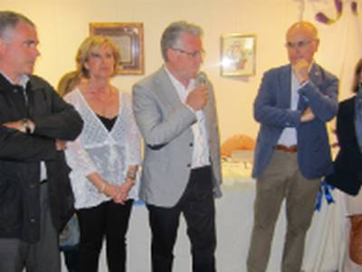 El Grupo de Mujeres de Salou muestra los trabajos en la exposición anual en el Club Náutico