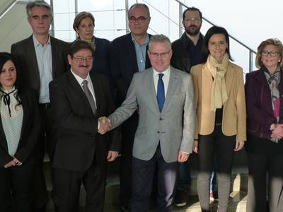 El grupo municipal de CiU-FUPS y el del PSC firman un pacto de gobierno por el progreso de Salou '