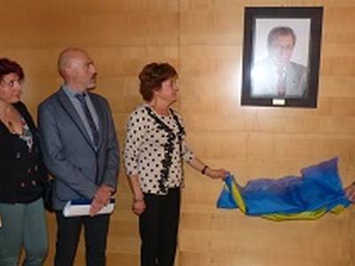 El pleno acuerda por unanimidad conceder a Juli Vilaplana el título de Hijo adoptivo de Salou