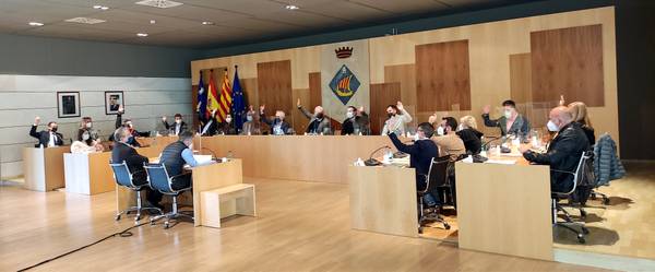 El pleno de Salou pide a la Generalitat que presente y someta a votación el Plan Director Urbanístico (PDU) para hacer posible la construcción del proyecto de Hard Rock
