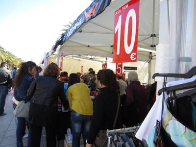 Este fin de semana vuelve la feria 'Fora Stocks' con grandes descuentos