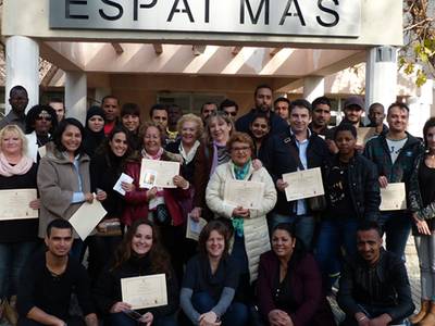 Finalizan los cursos de formación para los recién llegados y los de asesoramiento a las mujeres
