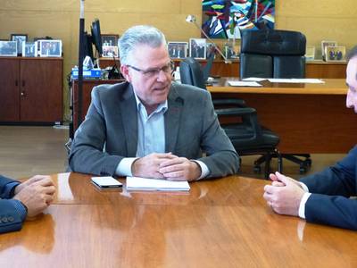 Granados y Espadaler cambian impresiones sobre los proyectos de ciudad