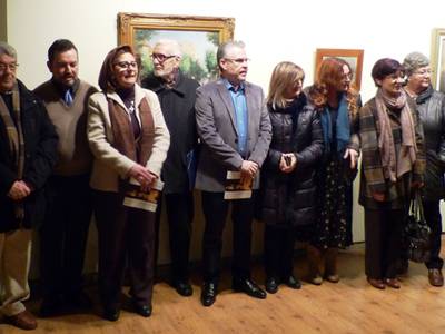 Inaugurada la 14 edición de la exposición de artistas locales en la Torre Vella