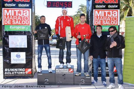 Jaume Leiva gana la octava media maratón de Salou
