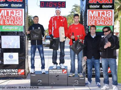 Jaume Leiva gana la octava media maratón de Salou