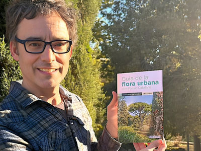Jaume Marlès presenta su 'Guia de la flora urbana dels Països Catalans'