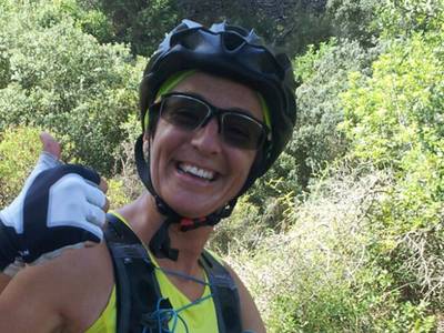 La agente de Policía Local, Raquel López, medalla de bronce en el campeonato del mundo de ciclismo de policías
