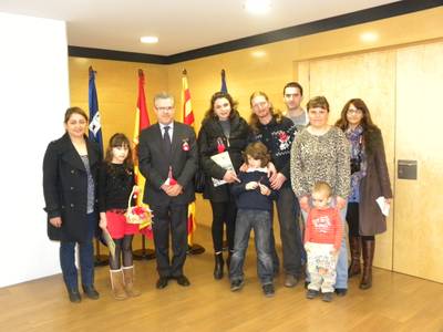 La asociación Búlgara de Salou celebra el día de la 'Martenitsa'