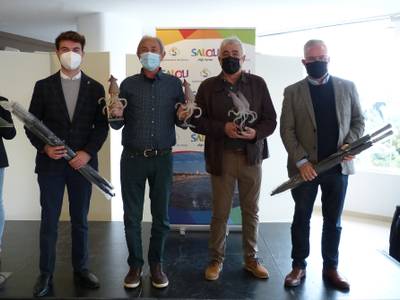 La embarcación 'Salou', del patrón Sisco Orts, gana el concurso de pesca de la XLVI Fiesta del Calamar